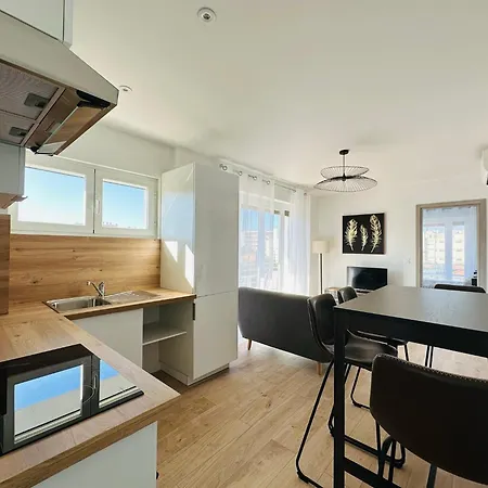 Loti Apartment *