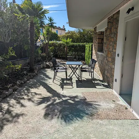 Loti Апартаменти *