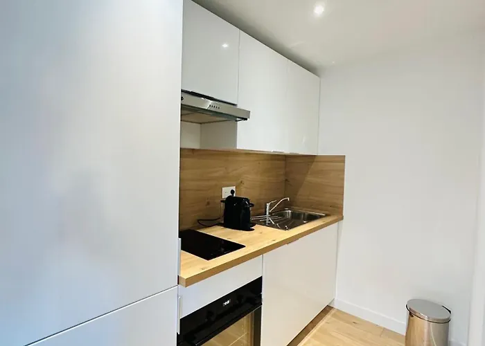 Апартаменти Loti Антіб